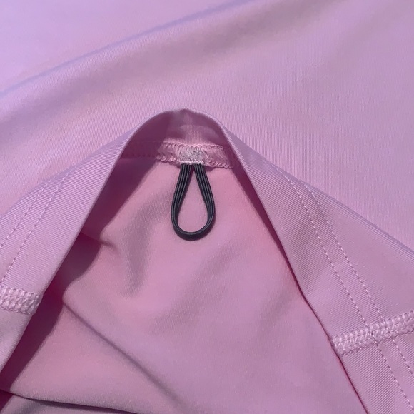 North Face Performance Rashguard Tee Size Medium - Picture 8 of 8